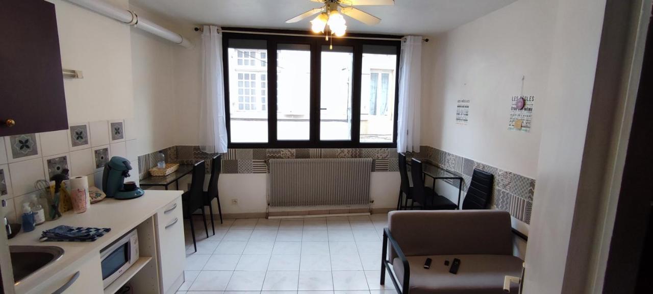 Appartement au cœur de ville à 2 mins de la gare Agen Extérieur photo