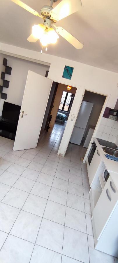 Appartement au cœur de ville à 2 mins de la gare Agen Extérieur photo